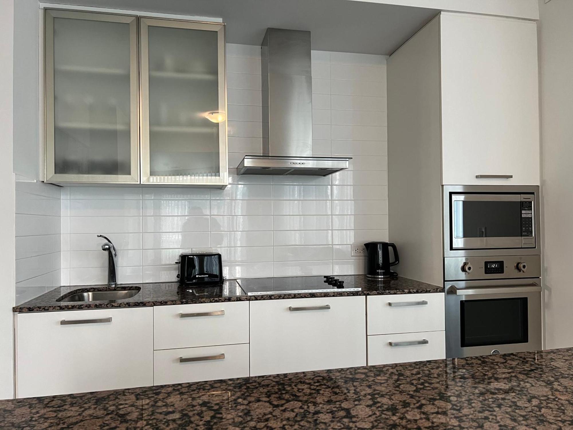 Grand Royal Suites 토론토 외부 사진