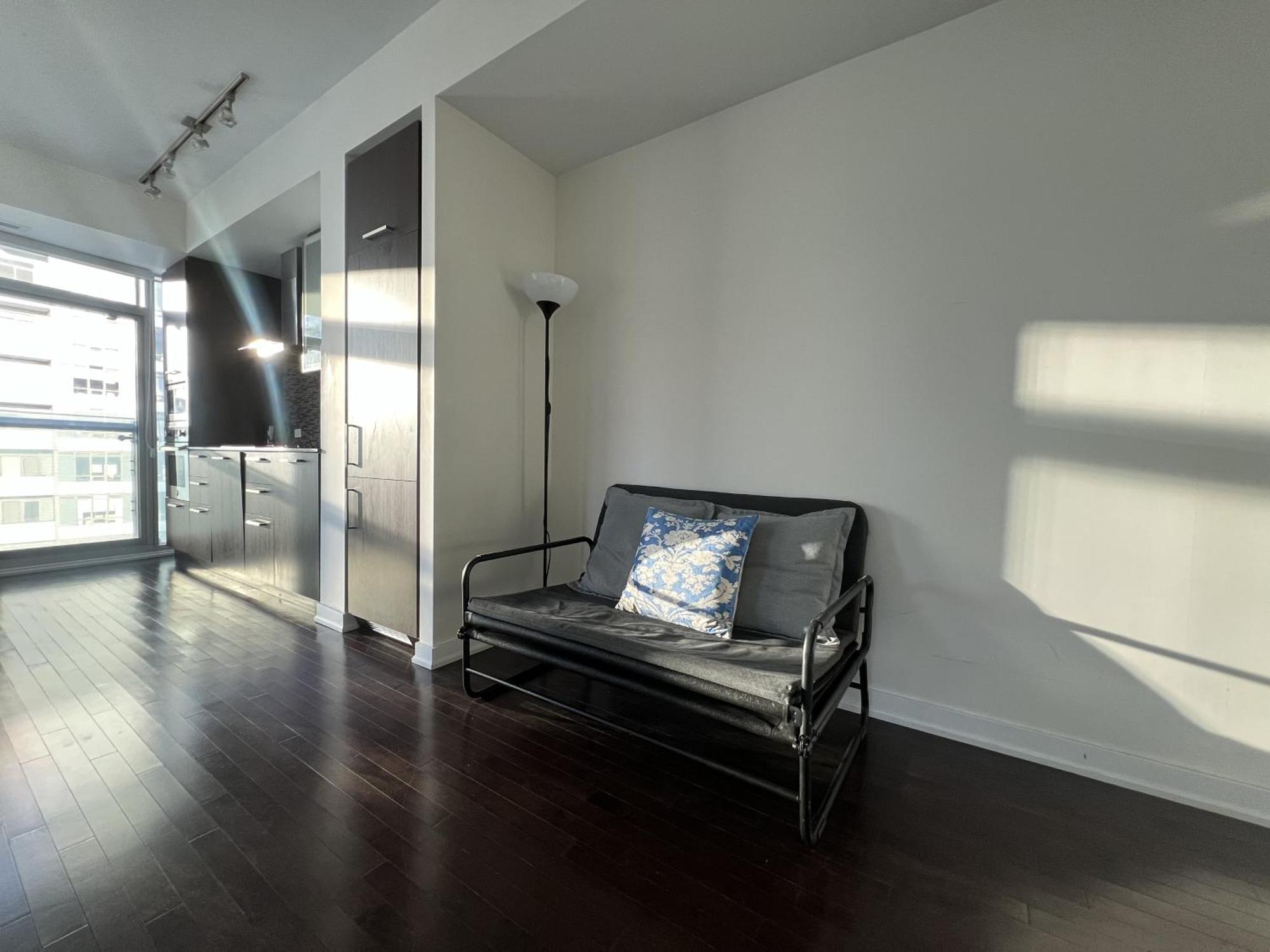 Grand Royal Suites 토론토 객실 사진